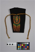 藏品(女子珠繡護手套)的圖片